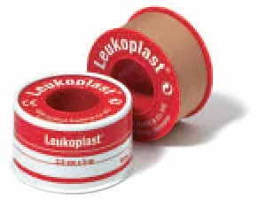 CEROTTO CHIRURGICO PER FISSAGGIO MEDICAZIONI IN ROCCHETTO LEUKOPLAST SUPPORTO VISCOSA COLOR PELLE MASSA ADESIVA CAUCCIU' OSSIDO DI ZINCO 2,5X500CM