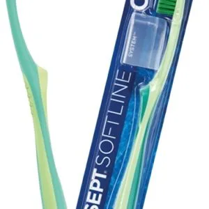 CURASEPT SPAZZOLINO MAXI SOFT 010